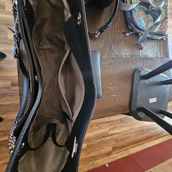 Michael Kors Black Leather Tote Bag - Picture 7 of 7